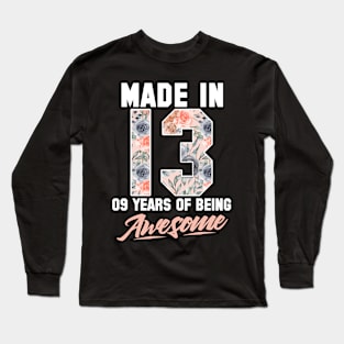 Made in 2013 9 years of being awesome 9th Birthday Flowers Long Sleeve T-Shirt
